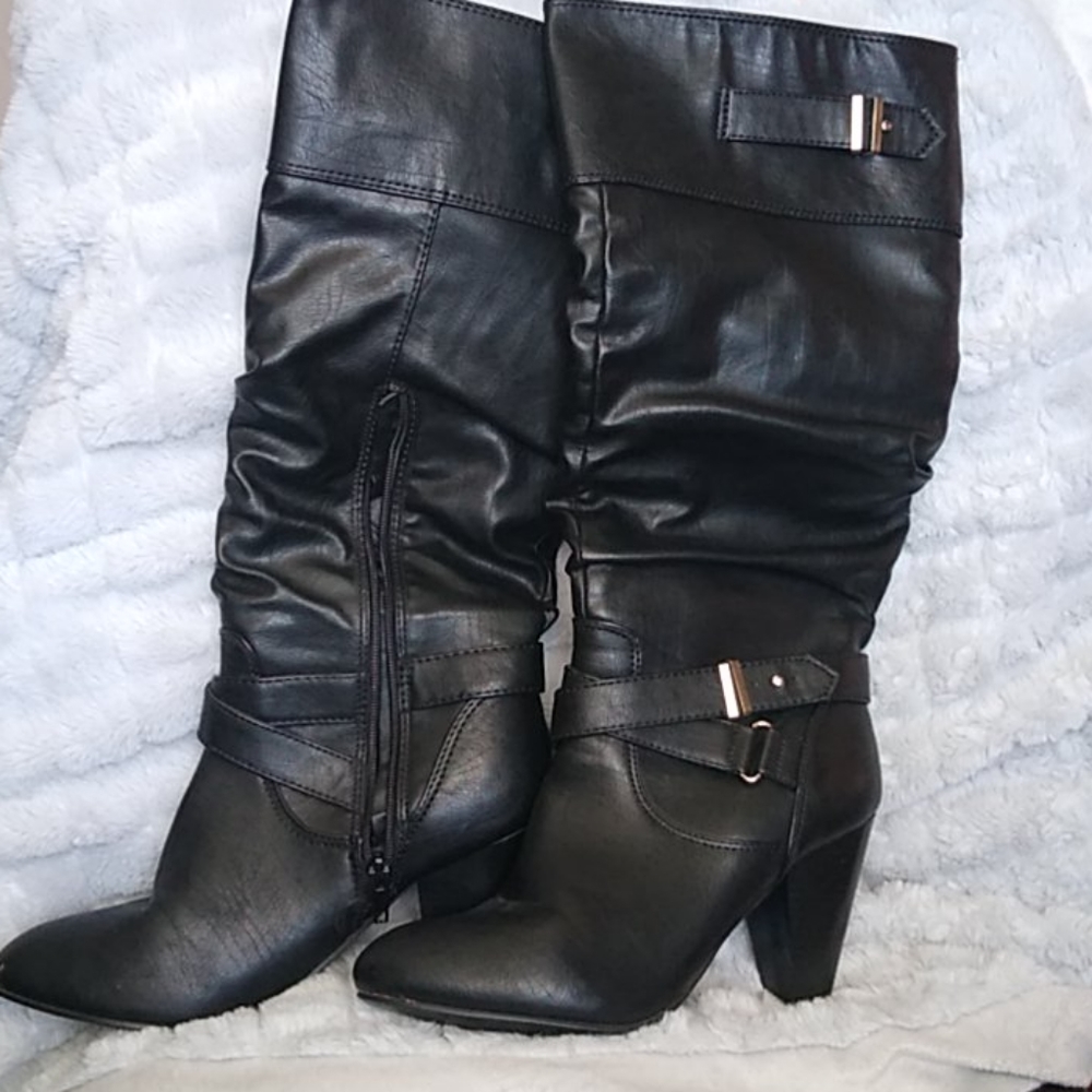 High heels boots